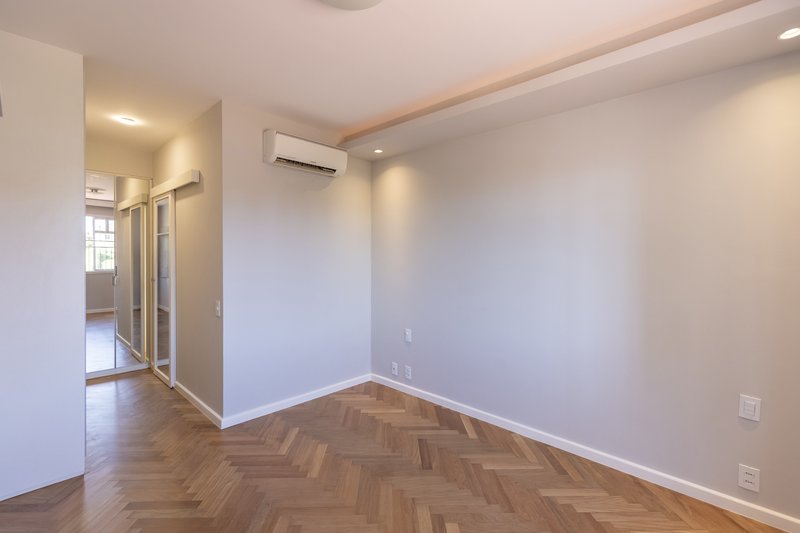 Casa à Venda Condominio Terra Brasilis Rua Cezário Gonçalves Ribeirão Preto - 