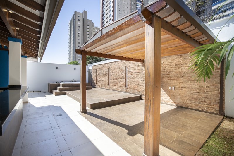 Casa à Venda Condominio Terra Brasilis Rua Cezário Gonçalves Ribeirão Preto - 