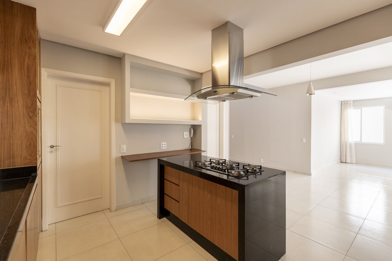 Casa à Venda Condominio Terra Brasilis Rua Cezário Gonçalves Ribeirão Preto - 
