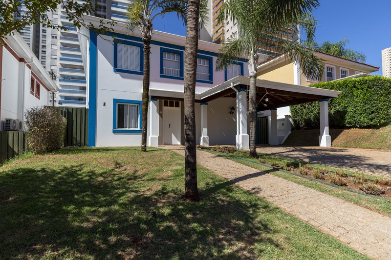 Casa à Venda Condominio Terra Brasilis Rua Cezário Gonçalves Ribeirão Preto - 