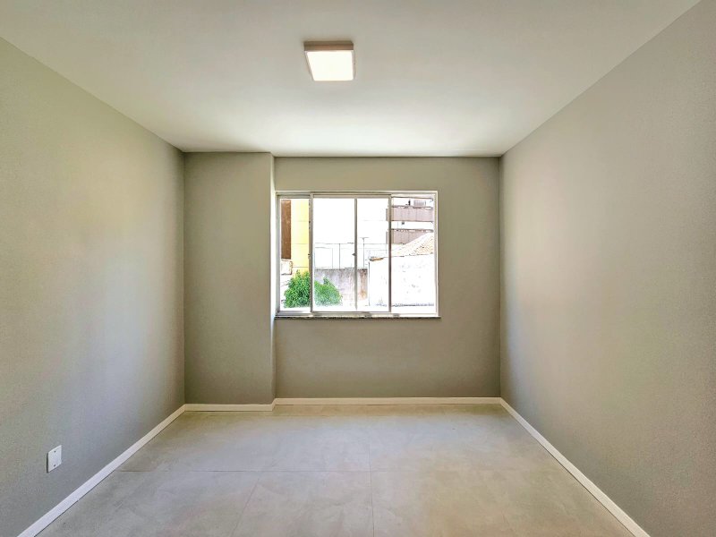 APARTAMENTO 2 SUÍTES LAVABO GABINETE  GARAGEM REFORMADO ELEVADOR À VENDA NA GRAÇA! Rua Rita de Cássia Salvador - 