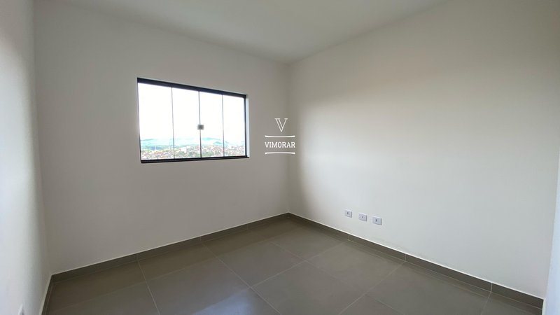 Sobrado 2 dormitórios + 2 vagas de garagem - Itaquaquecetuba - 