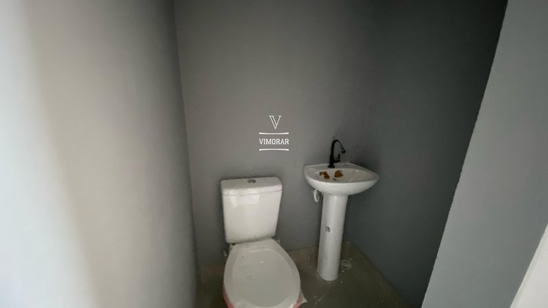Sobrado 2 dormitórios + 2 vagas de garagem - Itaquaquecetuba - 