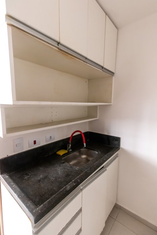 ALUGA-SE Conjunto Comercial na Vila Olímpia – 230 m², Vão Livre, 5 Vagas e Infraestrutura Rua Pequetita São Paulo - 
