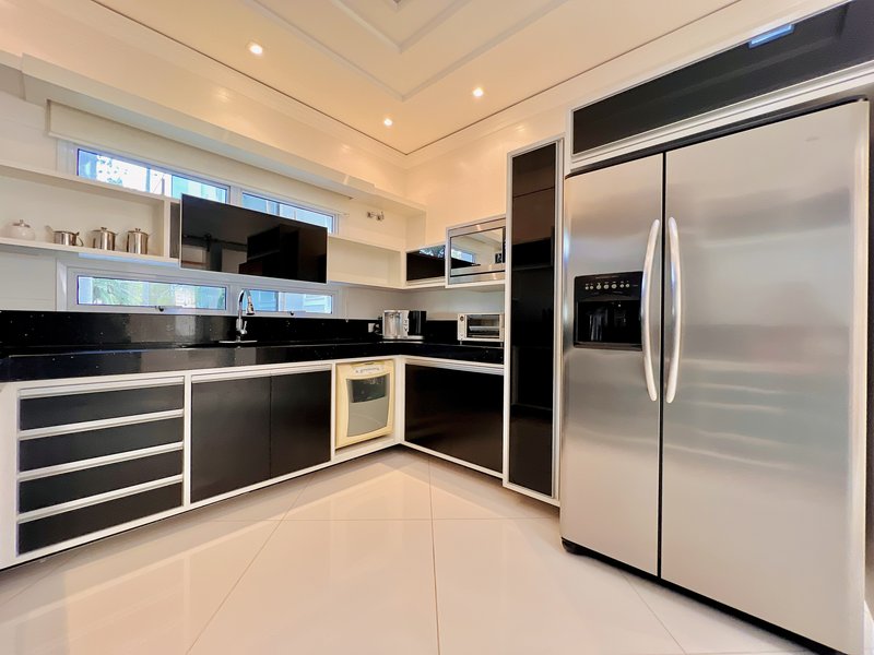 CASA DE LUXO MOBILIADA E DECORADA Setor 2 Casa 1 Araçoiaba da Serra - 