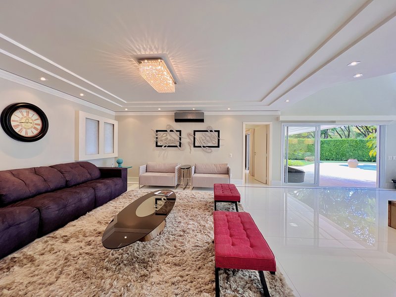 CASA DE LUXO MOBILIADA E DECORADA Setor 2 Casa 1 Araçoiaba da Serra - 