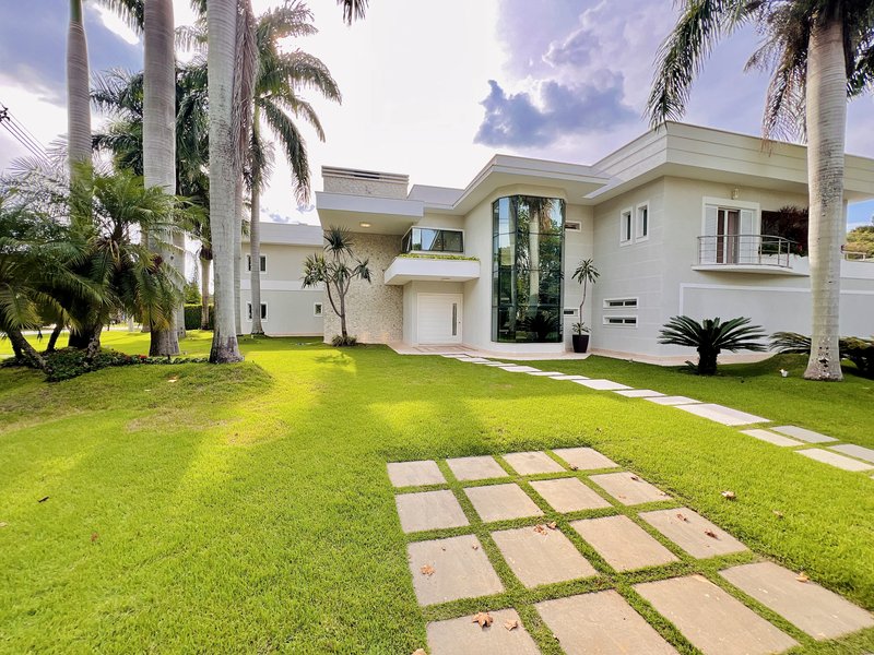 CASA DE LUXO MOBILIADA E DECORADA Setor 2 Casa 1 Araçoiaba da Serra - 