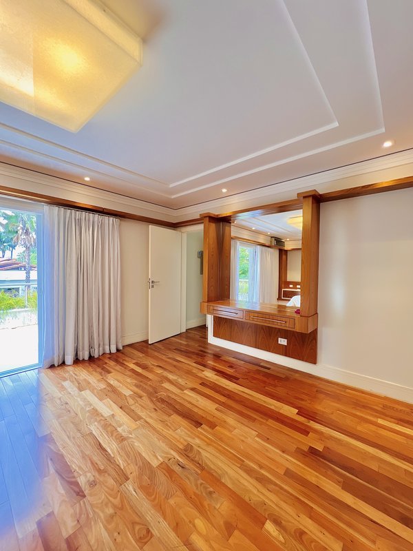 CASA DE LUXO MOBILIADA E DECORADA Setor 2 Casa 1 Araçoiaba da Serra - 