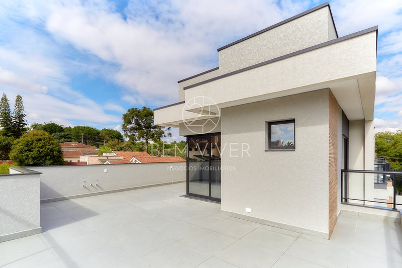 Casa alto padrão 185m2, 3 suítes, 6 vagas, quintal 85m, terraço, Jardim Américas Joaquim Augusto Andrade Curitiba - 