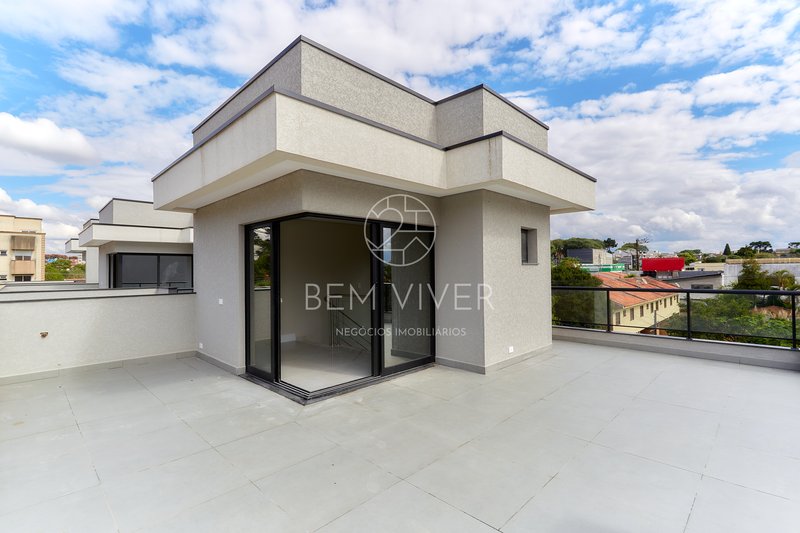 Casa alto padrão 185m2, 3 suítes, 6 vagas, quintal 85m, terraço, Jardim Américas Joaquim Augusto Andrade Curitiba - 