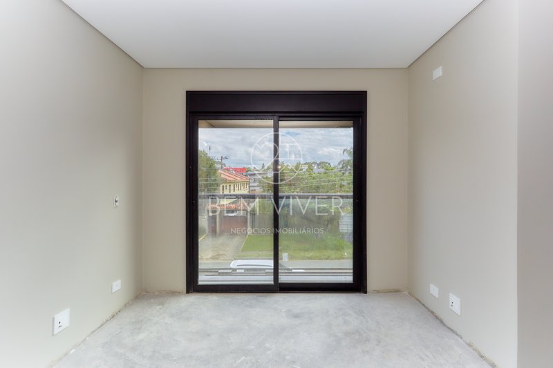 Casa alto padrão 185m2, 3 suítes, 6 vagas, quintal 85m, terraço, Jardim Américas Joaquim Augusto Andrade Curitiba - 