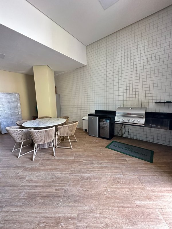 Apartamento à venda com 3 quartos sendo 3 suites, 170m² área útil por R$ 2.100.000,00 Rua Francisco da Cunha Recife - 