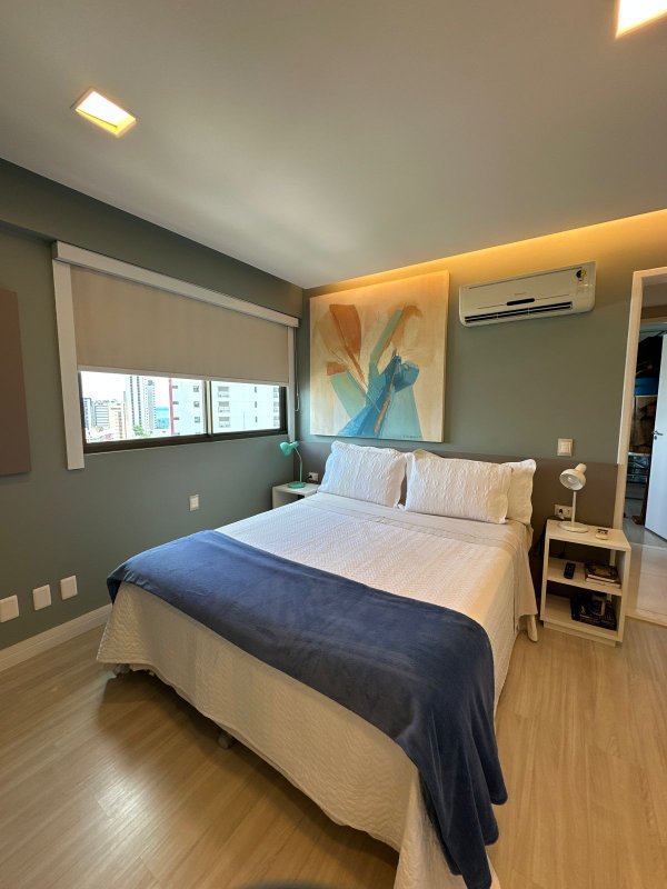 Apartamento à venda com 3 quartos sendo 3 suites, 170m² área útil por R$ 2.100.000,00 Rua Francisco da Cunha Recife - 