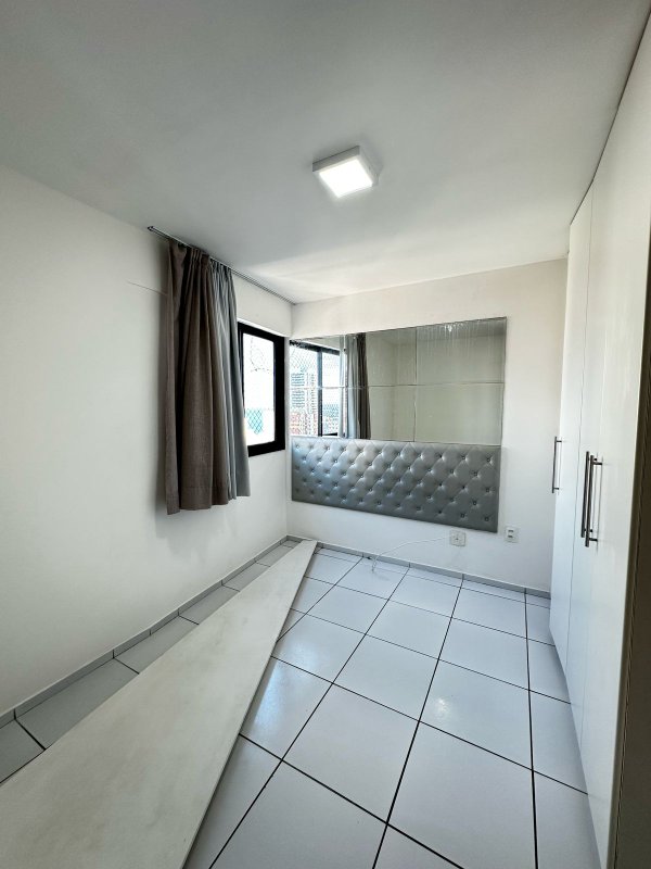 Apartamento à venda com 4 quartos sendo 3 suites, 155m² área útil por R$ 1.390.000,00 Rua Professor Augusto Lins e Silva Recife - 