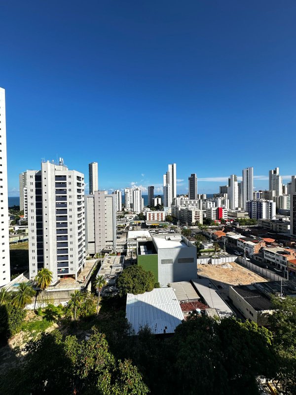 Apartamento à venda com 3 quartos sendo 3 suites, 174m² área útil por R$ 1.900.000,00 Rua Ana Camelo da Silva Recife - 