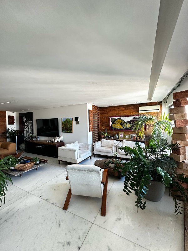 Apartamento à venda com 3 quartos sendo 3 suites, 174m² área útil por R$ 1.900.000,00 Rua Ana Camelo da Silva Recife - 