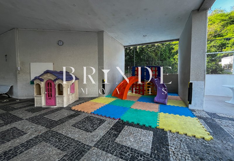 Apartamento de 3 Quartos à venda em Laranjeiras com vista para o Pão de Açúcar Rua Pereira da Silva Rio de Janeiro - 