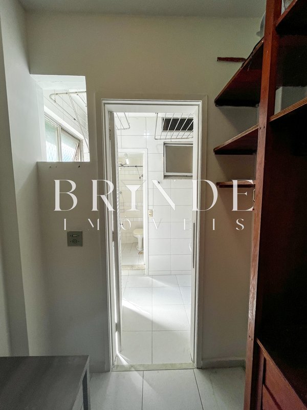 Apartamento de 3 Quartos à venda em Laranjeiras com vista para o Pão de Açúcar Rua Pereira da Silva Rio de Janeiro - 
