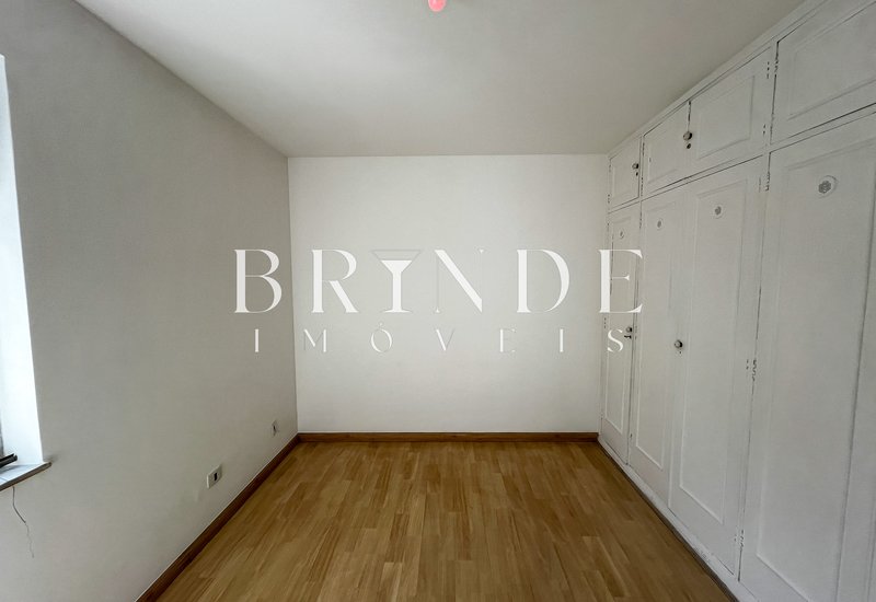 Apartamento de 3 Quartos à venda em Laranjeiras com vista para o Pão de Açúcar Rua Pereira da Silva Rio de Janeiro - 
