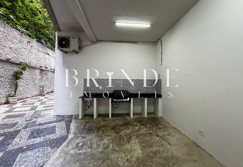 Apartamento de 3 Quartos à venda em Laranjeiras com vista para o Pão de Açúcar Rua Pereira da Silva Rio de Janeiro - 