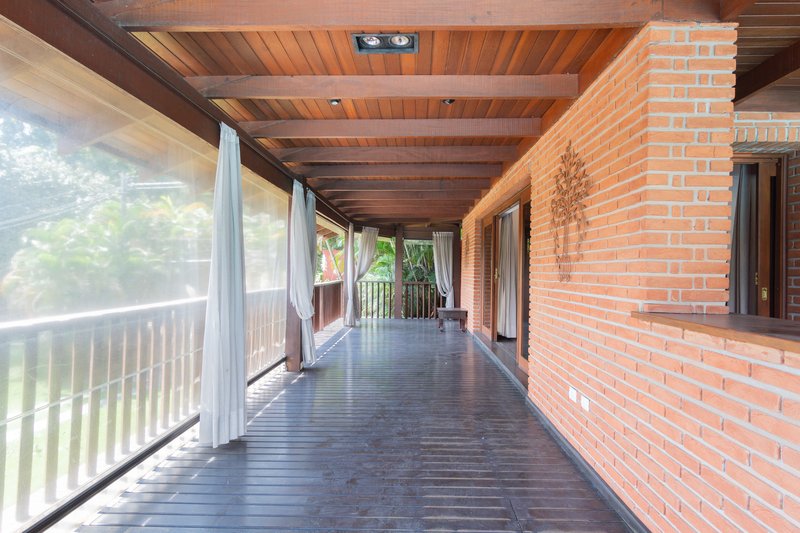 UMA CASA DE CHARME - Carapicuíba - 