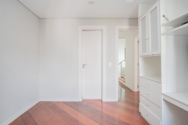 TRIPLEX NO MORUMBI - São Paulo - 