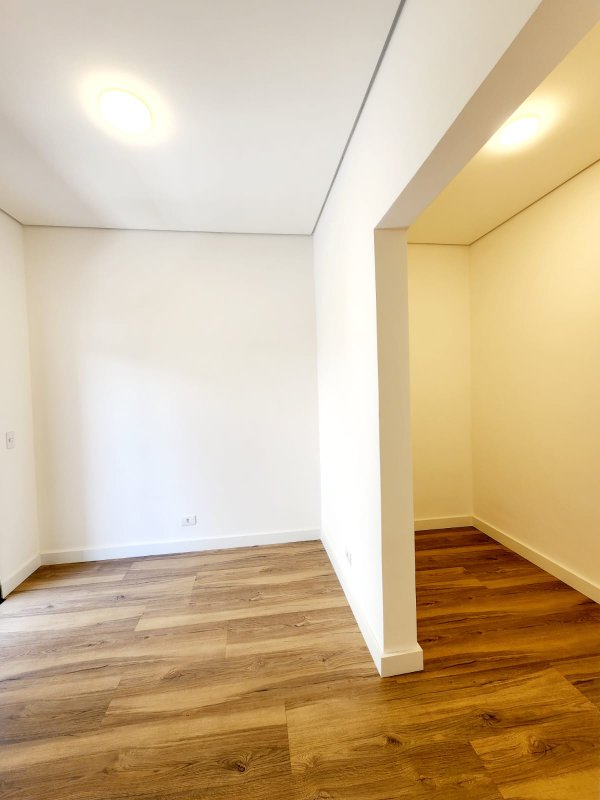 Vendo casa nova - condomínio Newville Rua Sabiá Santana de Parnaíba - 