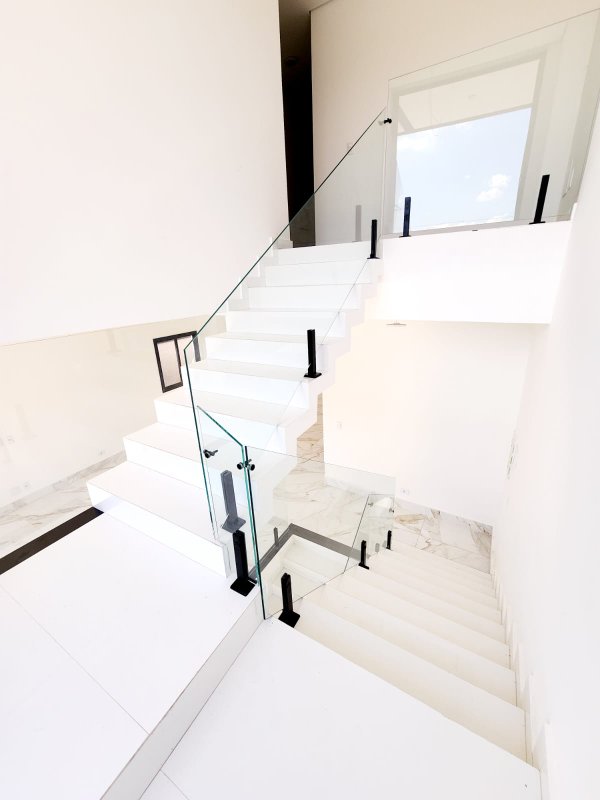 Vendo casa nova - condomínio Newville Rua Sabiá Santana de Parnaíba - 