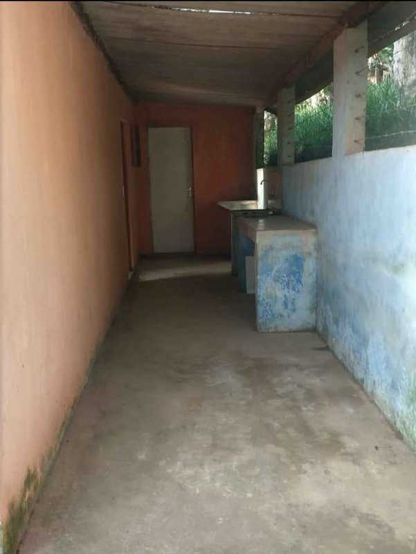 *Vendo Casa - Bairro dos Valos* Bairro dos Valos Franco da Rocha - 