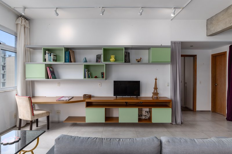 Luz, fluidez e conforto em Ipanema - apartamento de 130m² reformado Rua Gomes Carneiro Rio de Janeiro - 