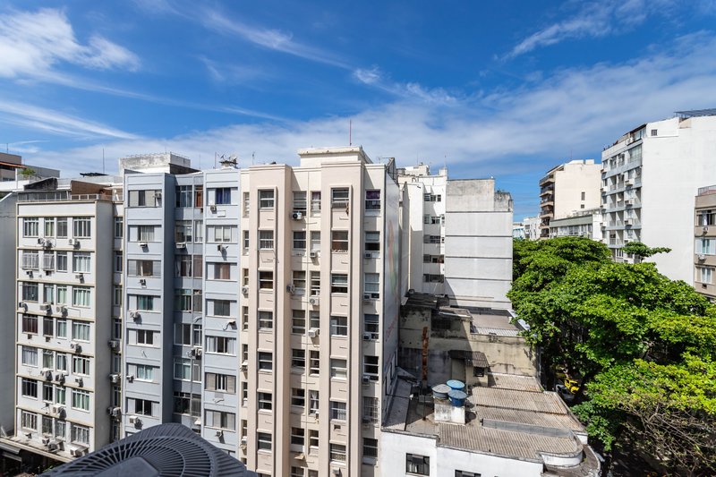 Luz, fluidez e conforto em Ipanema - apartamento de 130m² reformado Rua Gomes Carneiro Rio de Janeiro - 