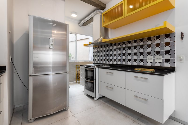 Luz, fluidez e conforto em Ipanema - apartamento de 130m² reformado Rua Gomes Carneiro Rio de Janeiro - 