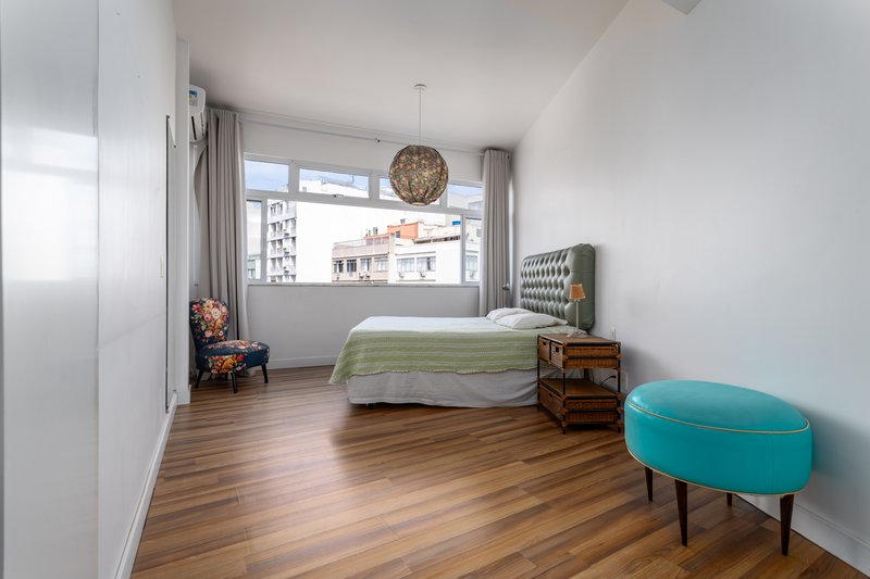 Luz, fluidez e conforto em Ipanema - apartamento de 130m² reformado Rua Gomes Carneiro Rio de Janeiro - 