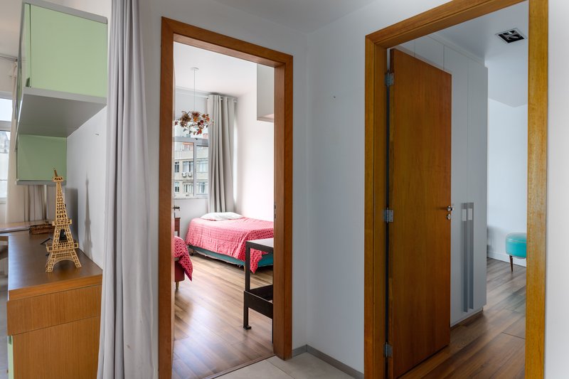 Luz, fluidez e conforto em Ipanema - apartamento de 130m² reformado Rua Gomes Carneiro Rio de Janeiro - 