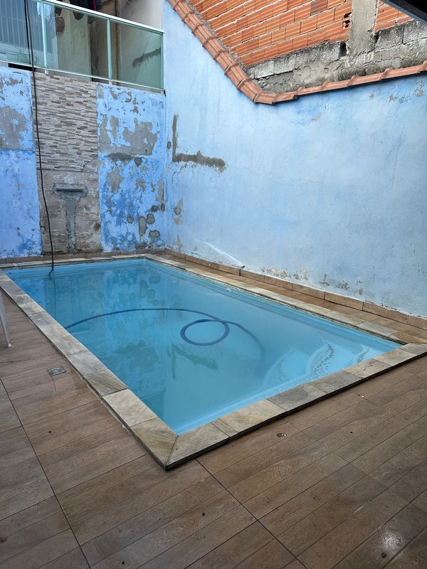 CASA COMPLETA COM PISCINA Avenida Arco Íris Franco da Rocha - 