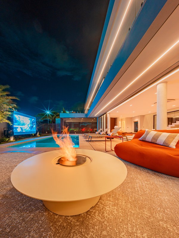 CASA DE ALTO LUXO NO VILLA SOLAIA ALPHAVILLE Av. Piraíba, 520 Barueri - 