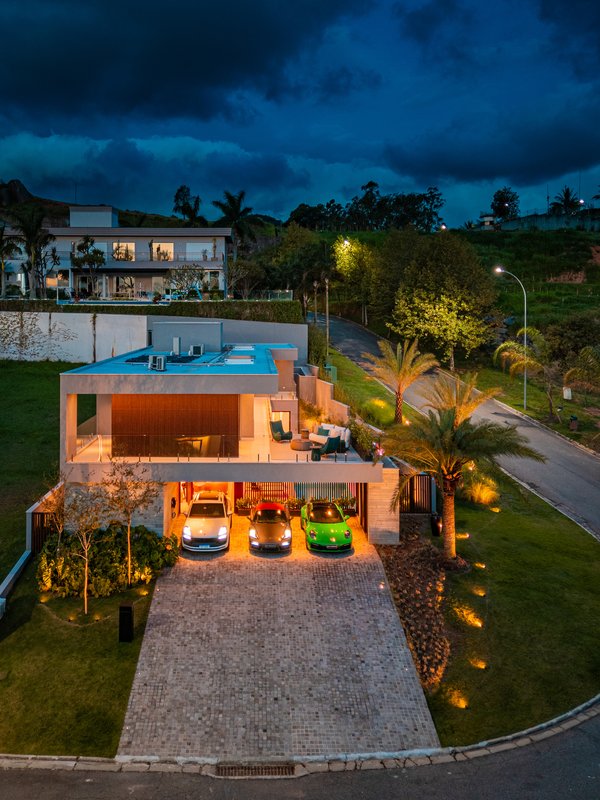 CASA DE ALTO LUXO NO VILLA SOLAIA ALPHAVILLE Av. Piraíba, 520 Barueri - 