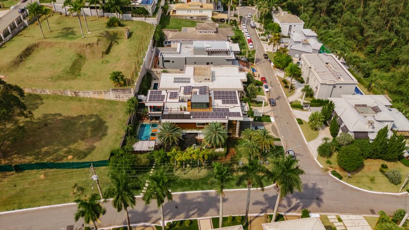 LUXO, CONFORTO E PRATICIDADE – PORTEIRA FECHADA NO TAMBORÉ 2 - Santana de Parnaíba - 