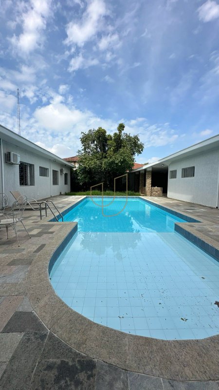 Casa Térrea com 4 Suítes no Jardim Esplanada - São José dos Campos - 