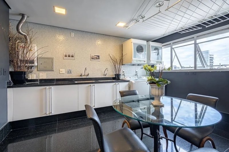 DUPLEX NO JARDINS - São Paulo - 