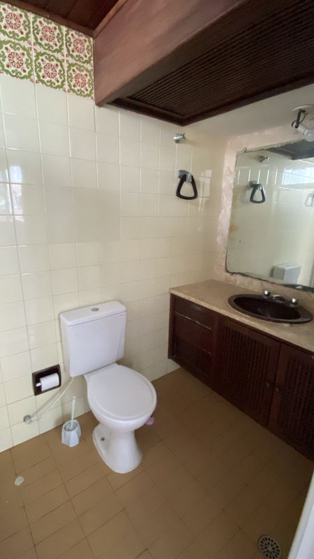 APARTAMENTO 3 QUARTOS SUÍTE 2 GARAGENS ELEVADOR PORTARIA 24 H À VENDA NA GRAÇA! Rua Manoel Barreto Salvador - 