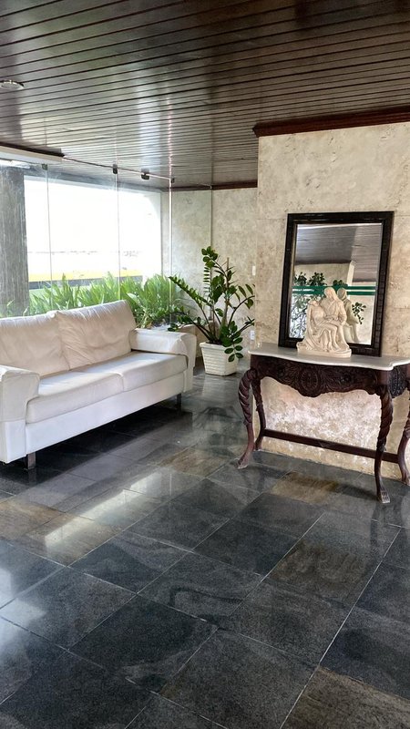 APARTAMENTO 3 QUARTOS SUÍTE 2 GARAGENS ELEVADOR PORTARIA 24 H À VENDA NA GRAÇA! Rua Manoel Barreto Salvador - 