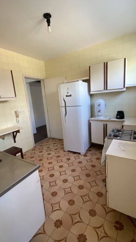 APARTAMENTO 3 QUARTOS SUÍTE 2 GARAGENS ELEVADOR PORTARIA 24 H À VENDA NA GRAÇA! Rua Manoel Barreto Salvador - 