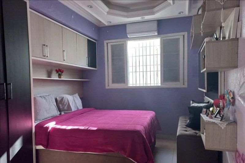 Excelente casa com 03 dormitórios para venda - Mirim -  Praia Grande - SP Rua Trinta e Um de Março Praia Grande - 