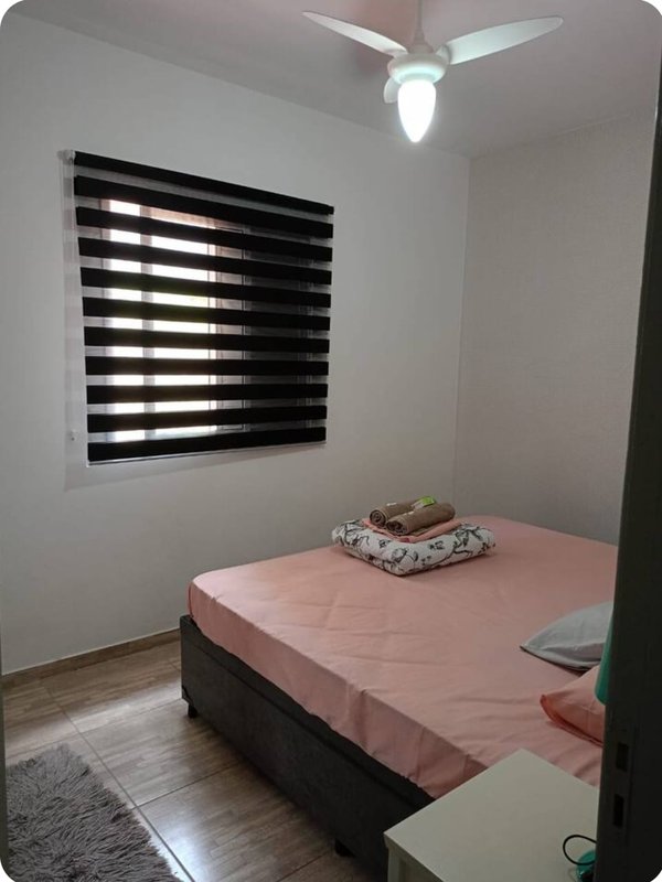 Casa em Condomínio - 2 dormitórios - Centro - Jacareí - Jacareí - 