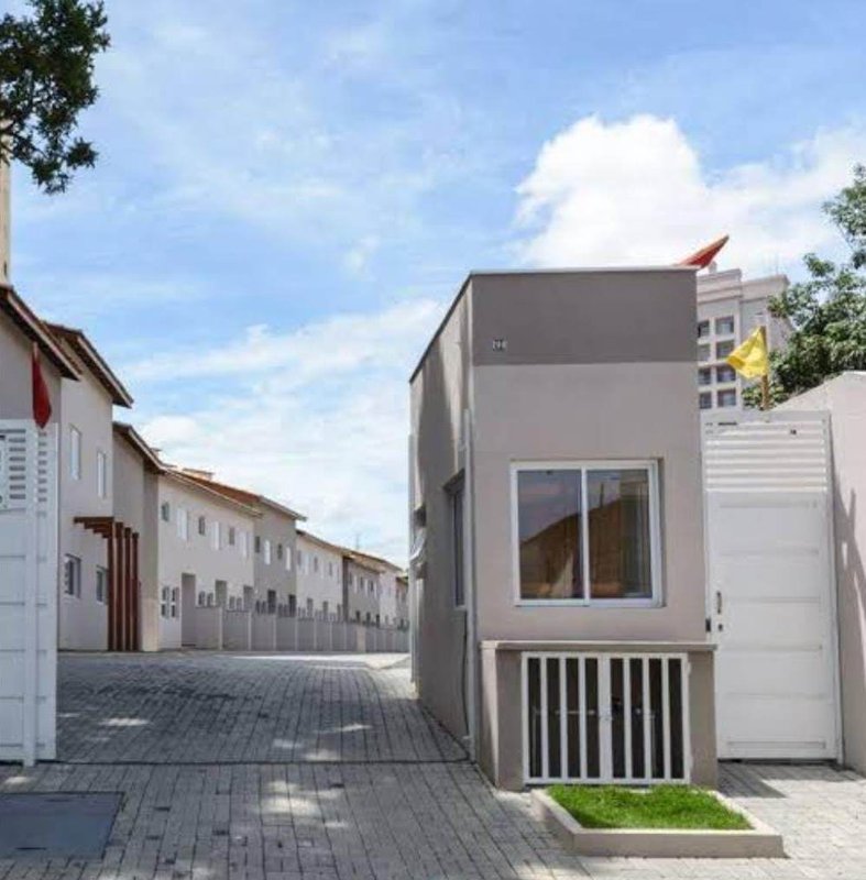 Casa em Condomínio - 2 dormitórios - Centro - Jacareí - Jacareí - 