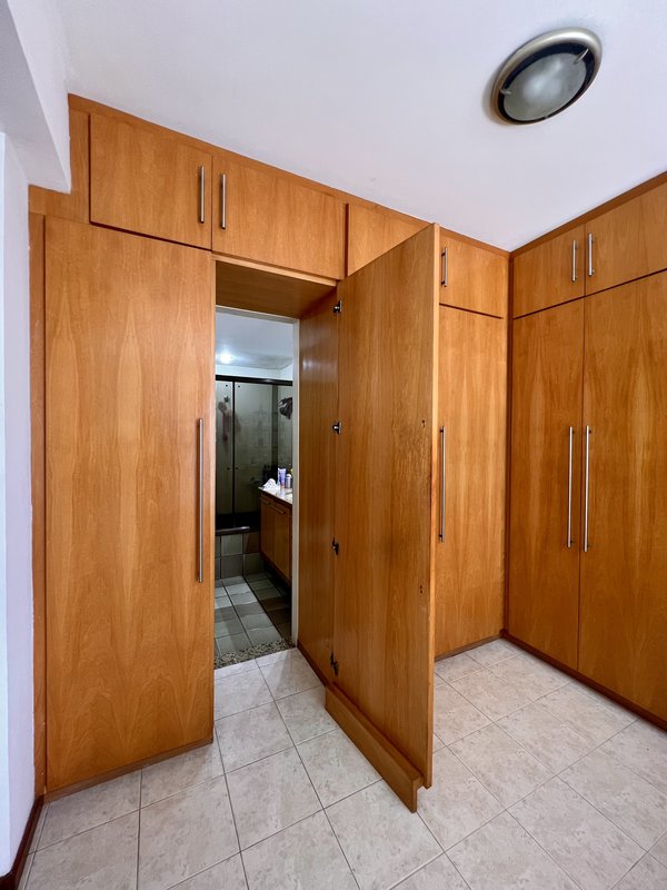 Apartamento 4 quartos na praia da Barra da Tijuca - Rio de Janeiro - 