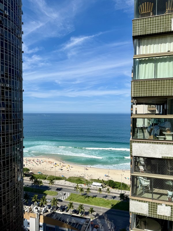 Apartamento 4 quartos na praia da Barra da Tijuca - Rio de Janeiro - 