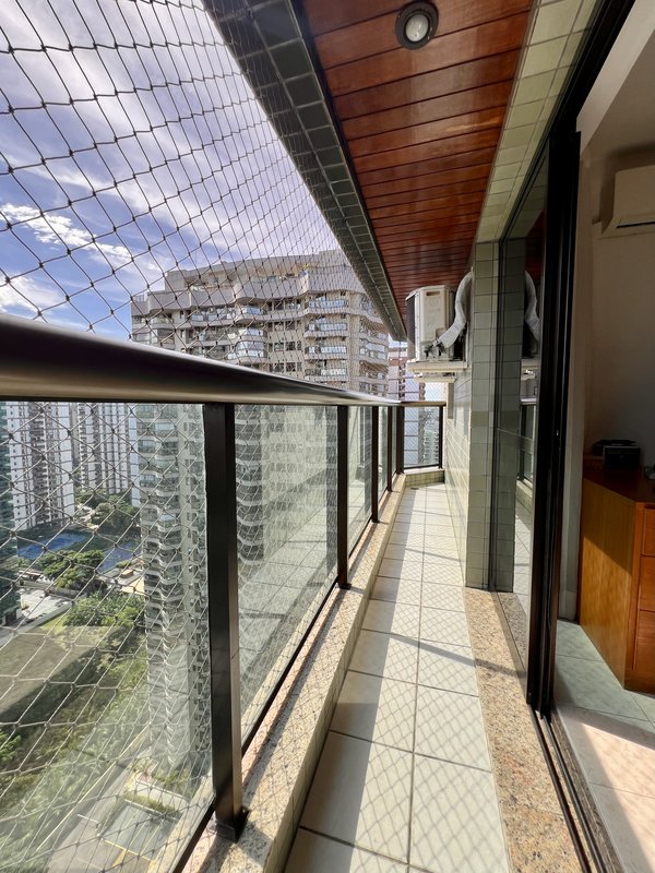 Apartamento 4 quartos na praia da Barra da Tijuca - Rio de Janeiro - 