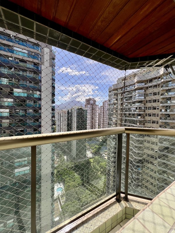 Apartamento 4 quartos na praia da Barra da Tijuca - Rio de Janeiro - 